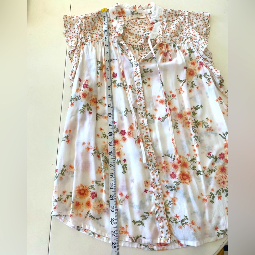 NWOT LOVESTITCH Ruffle Sleeveless Blouse - Picture 11 of 14